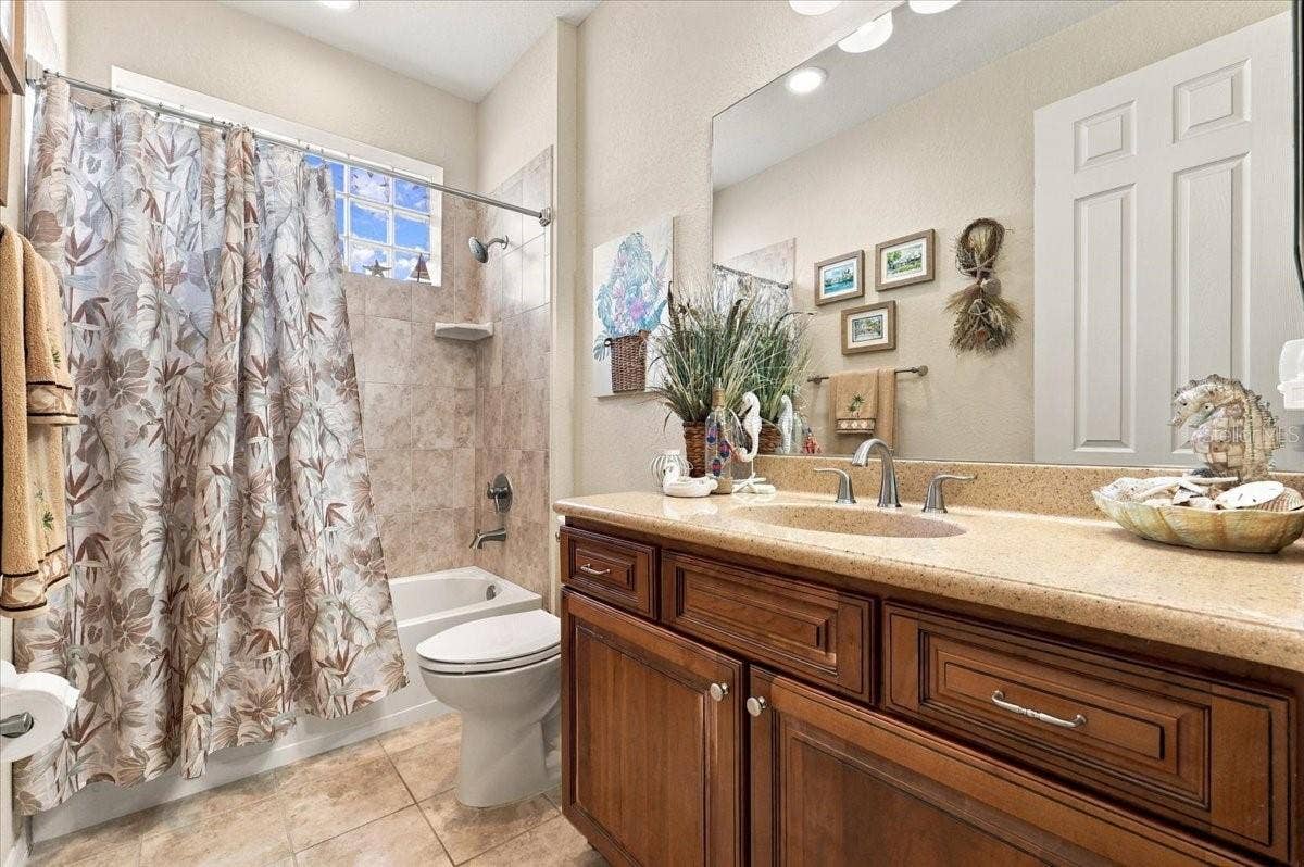 609 SAYGE DRIVE, Polk City, FL 33868 609 SAYGE DRIVE, Polk City, FL 33868