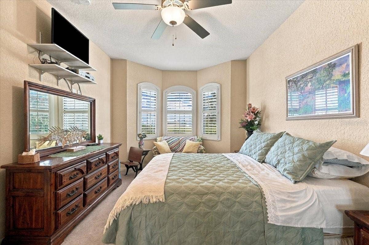 609 SAYGE DRIVE, Polk City, FL 33868 609 SAYGE DRIVE, Polk City, FL 33868