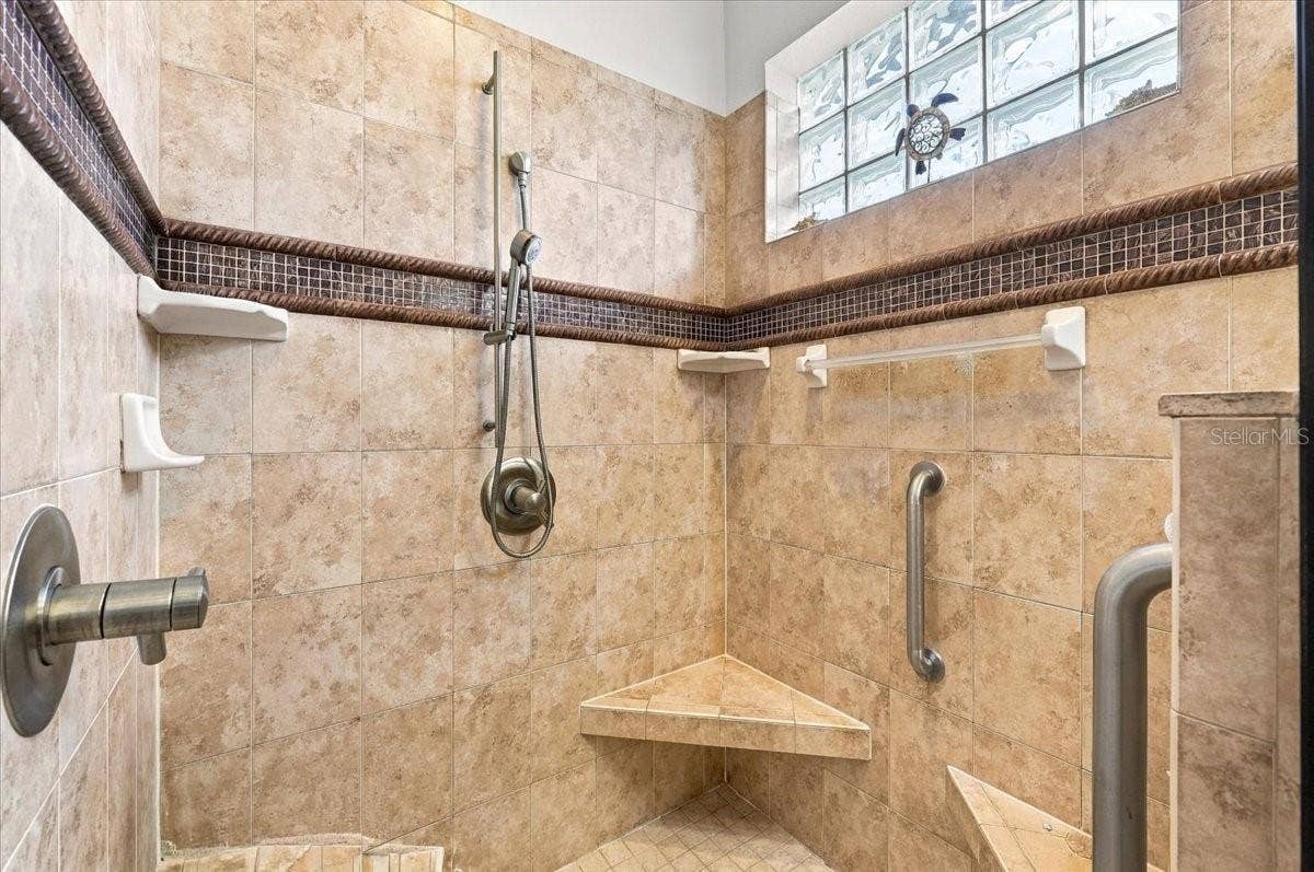 609 SAYGE DRIVE, Polk City, FL 33868 609 SAYGE DRIVE, Polk City, FL 33868
