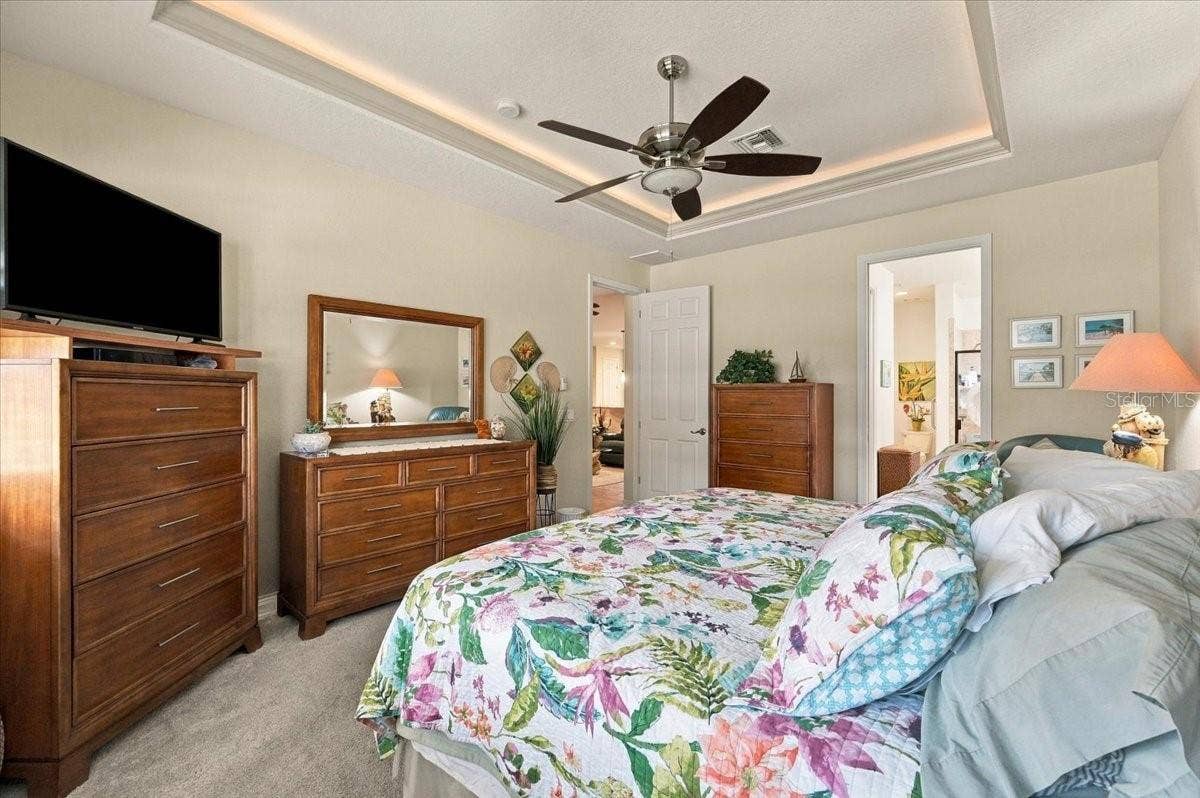 609 SAYGE DRIVE, Polk City, FL 33868 609 SAYGE DRIVE, Polk City, FL 33868