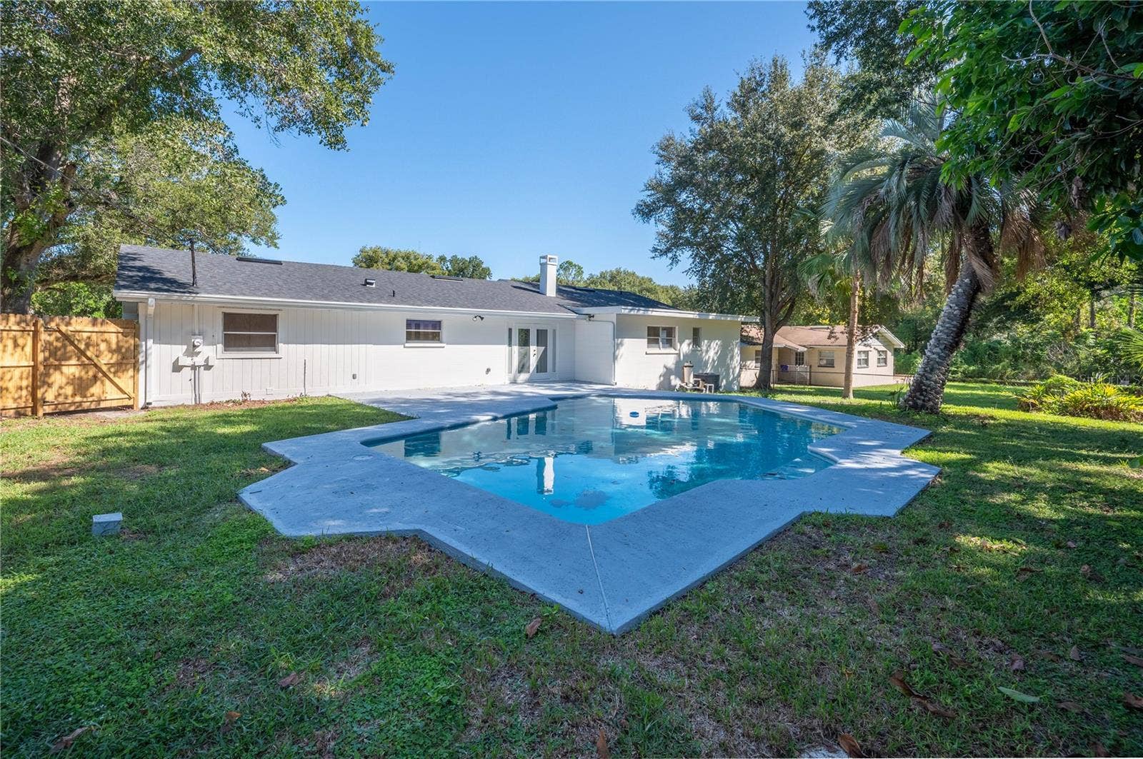1323 ALYCE STREET, Lakeland, FL 33801 1323 ALYCE STREET, Lakeland, FL 33801