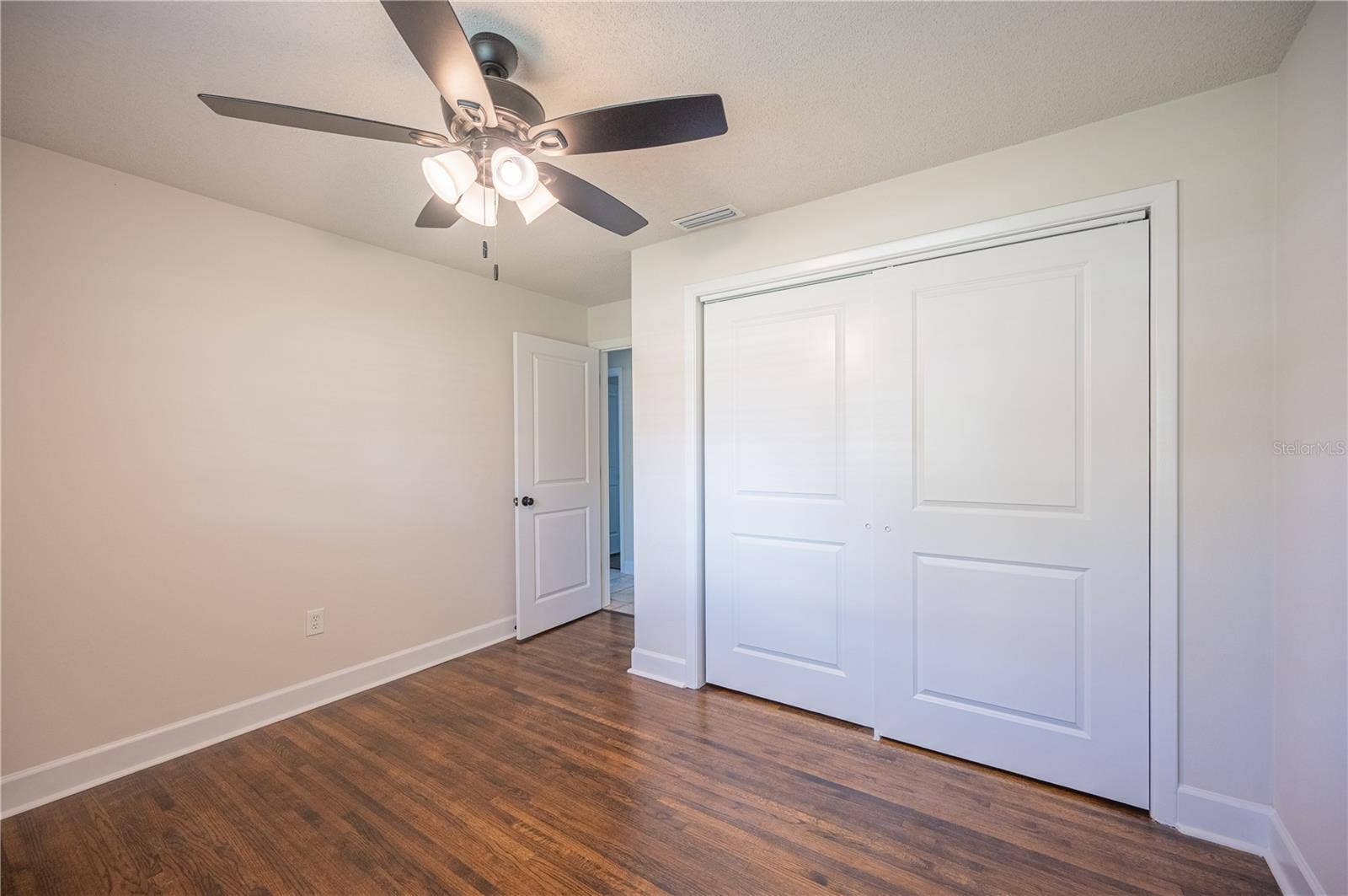 1323 ALYCE STREET, Lakeland, FL 33801 1323 ALYCE STREET, Lakeland, FL 33801