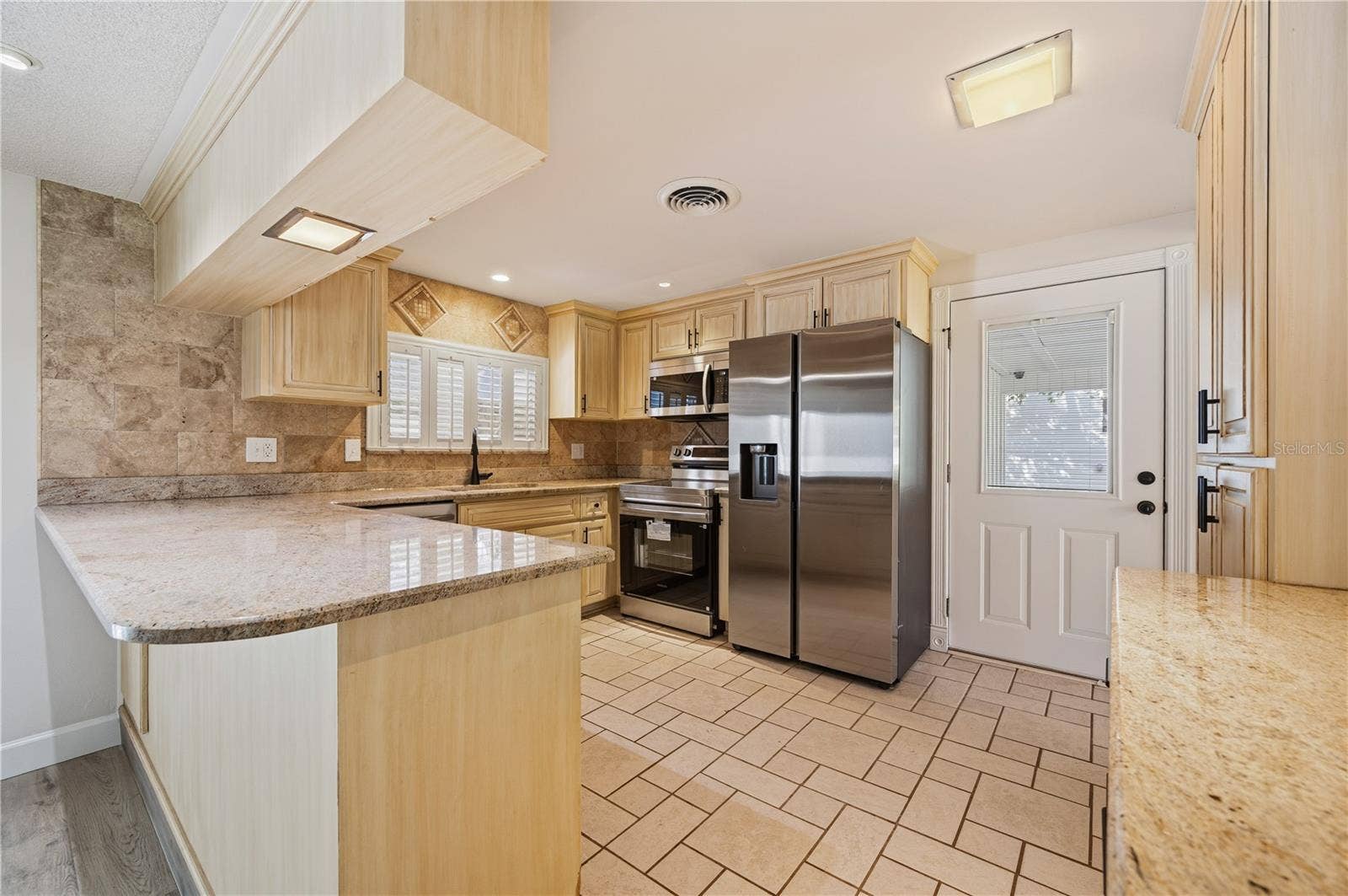 1323 ALYCE STREET, Lakeland, FL 33801 1323 ALYCE STREET, Lakeland, FL 33801