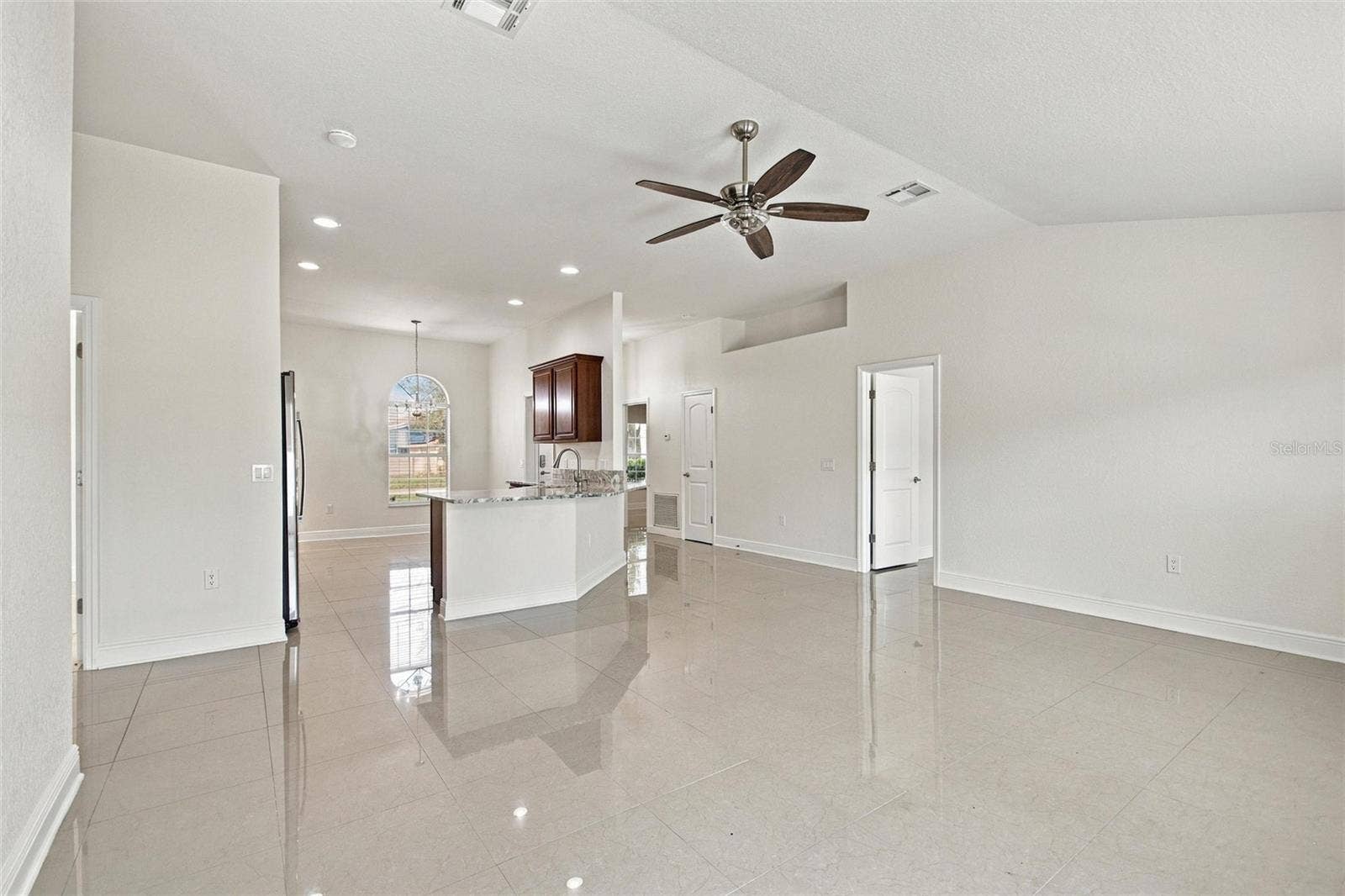 221 MANDOLIN DRIVE, Winter Haven, FL 33884