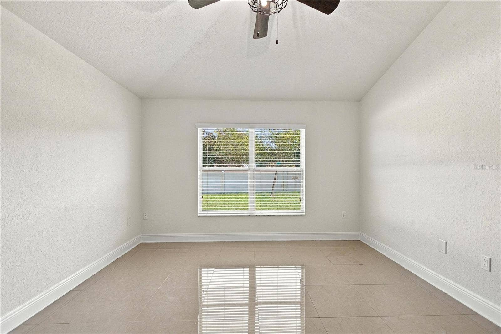 221 MANDOLIN DRIVE, Winter Haven, FL 33884