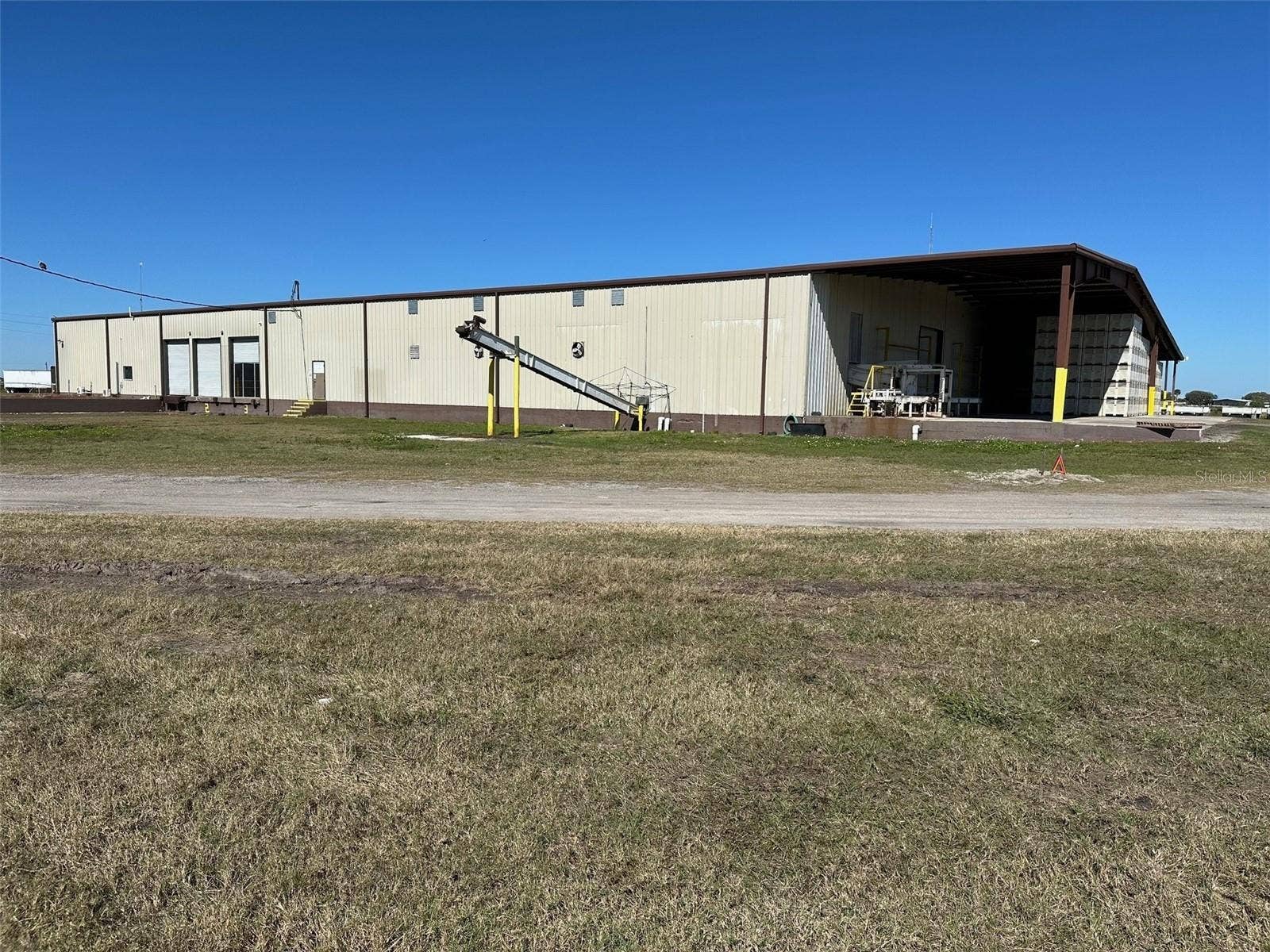 3851 W STATE ROAD 60, Okeechobee, FL 34972 3851 W STATE ROAD 60, Okeechobee, FL 34972