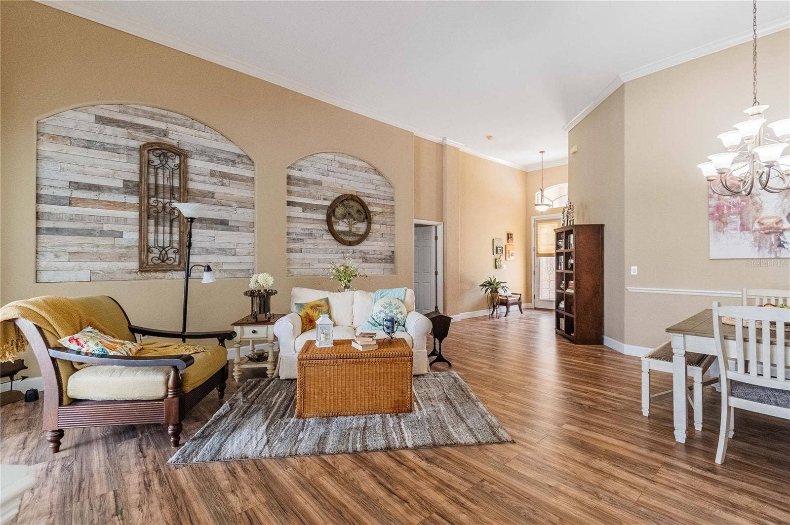 6714 HARTSWORTH DRIVE, Lakeland, FL 33813 6714 HARTSWORTH DRIVE, Lakeland, FL 33813