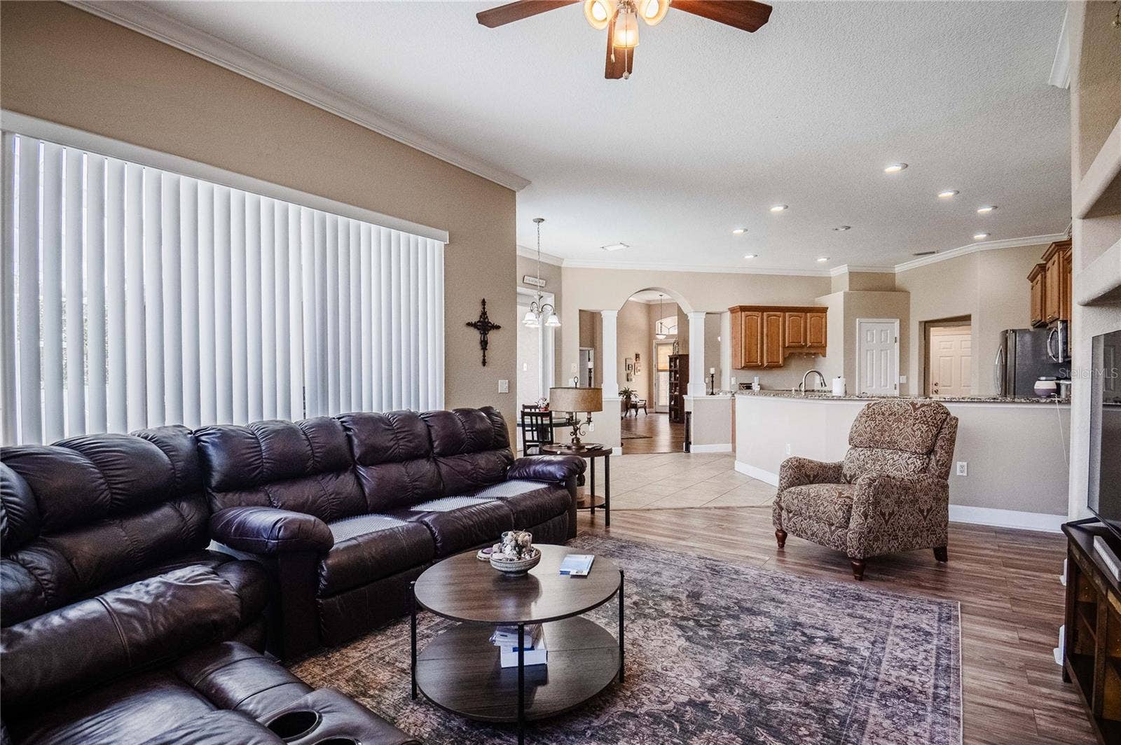 6714 HARTSWORTH DRIVE, Lakeland, FL 33813 6714 HARTSWORTH DRIVE, Lakeland, FL 33813