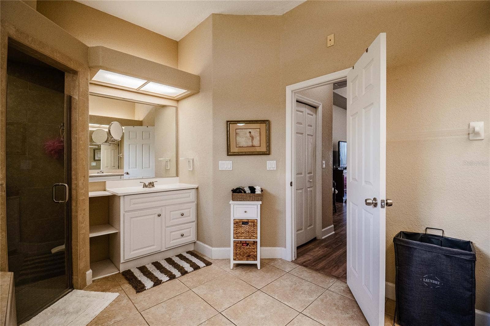 6714 HARTSWORTH DRIVE, Lakeland, FL 33813 6714 HARTSWORTH DRIVE, Lakeland, FL 33813
