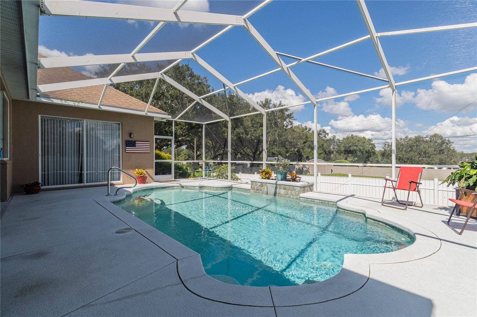 6714 HARTSWORTH DRIVE, Lakeland, FL 33813 6714 HARTSWORTH DRIVE, Lakeland, FL 33813