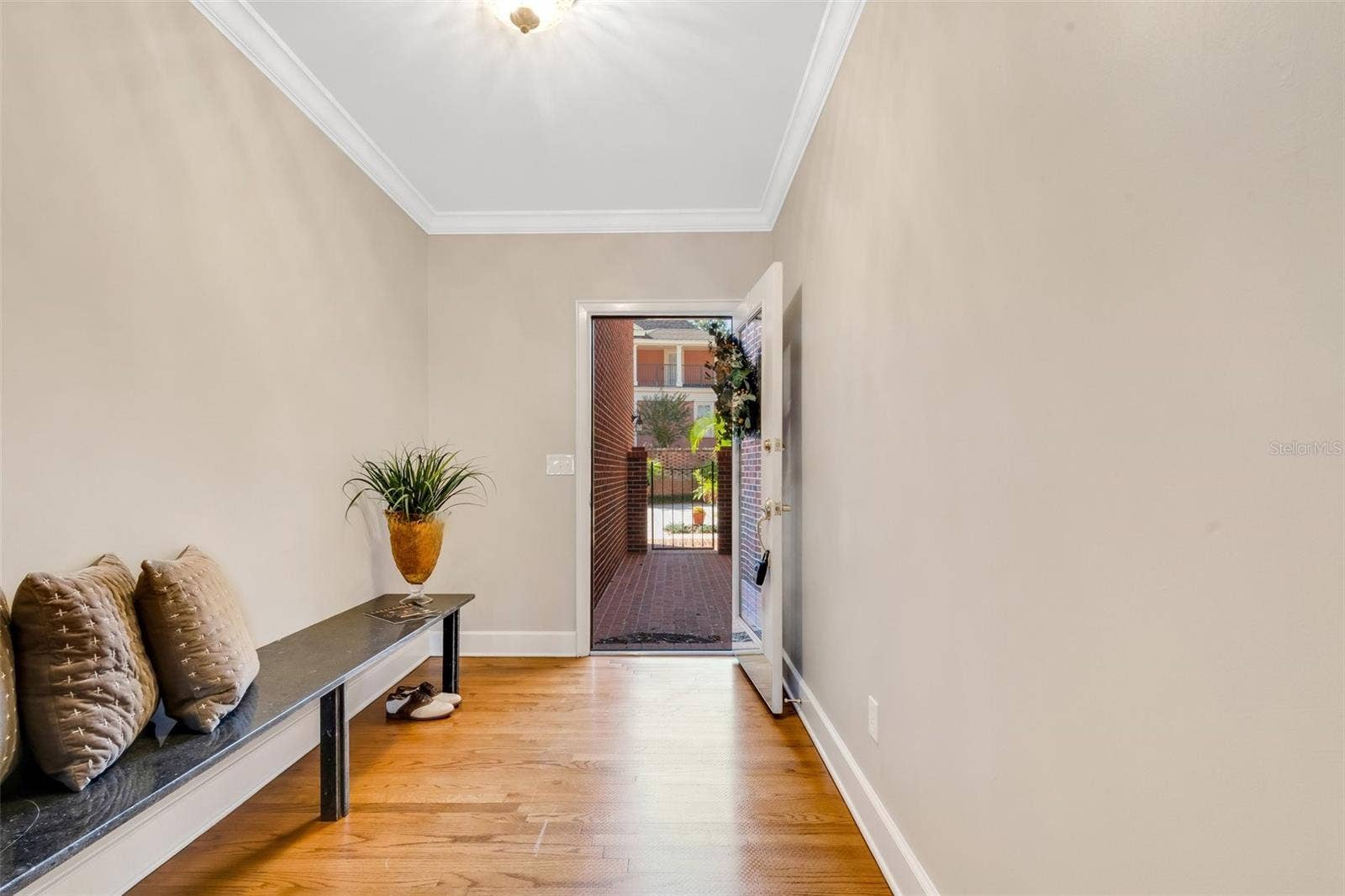 155 LAKE MORTON DRIVE, #2, Lakeland, FL 33801 AS you enter ...