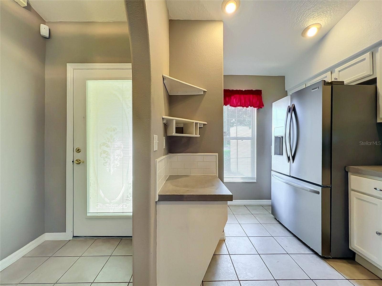 8805 COURTYARD LANE, Groveland, FL 34736 8805 COURTYARD LANE, Groveland, FL 34736