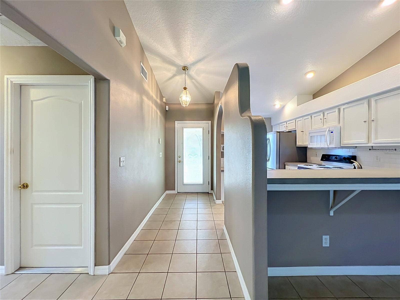 8805 COURTYARD LANE, Groveland, FL 34736 8805 COURTYARD LANE, Groveland, FL 34736