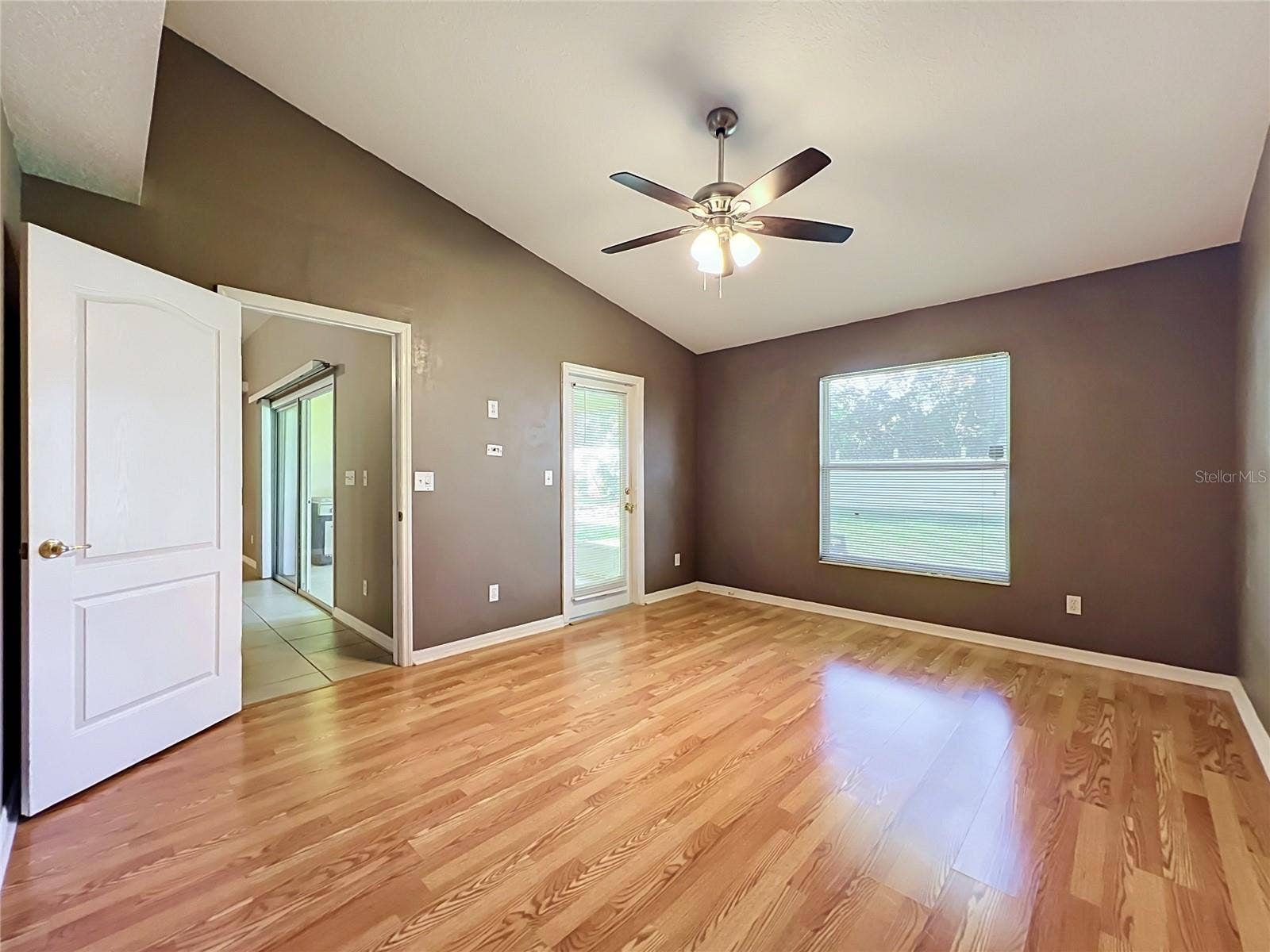 8805 COURTYARD LANE, Groveland, FL 34736 8805 COURTYARD LANE, Groveland, FL 34736