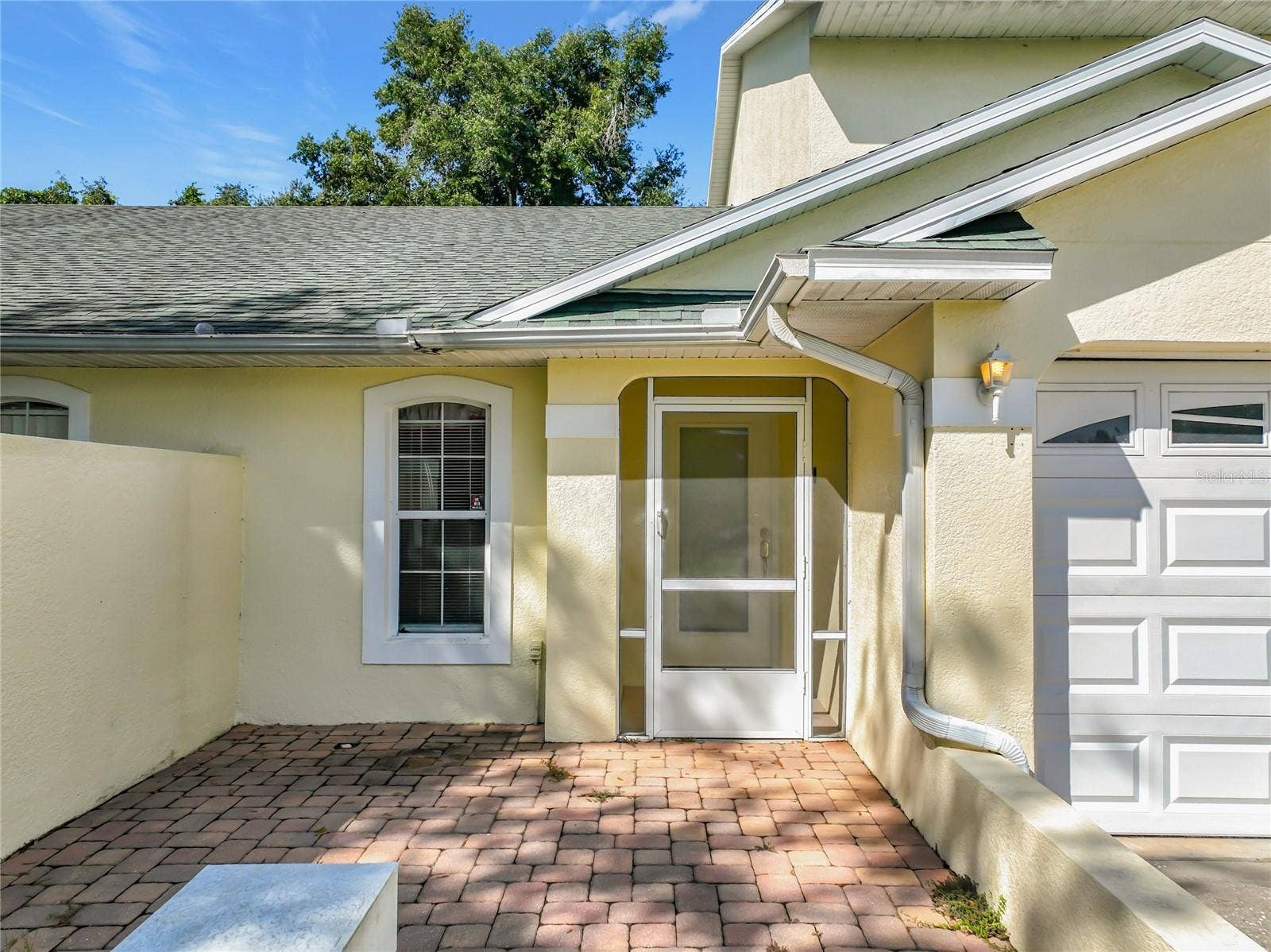 8805 COURTYARD LANE, Groveland, FL 34736 8805 COURTYARD LANE, Groveland, FL 34736