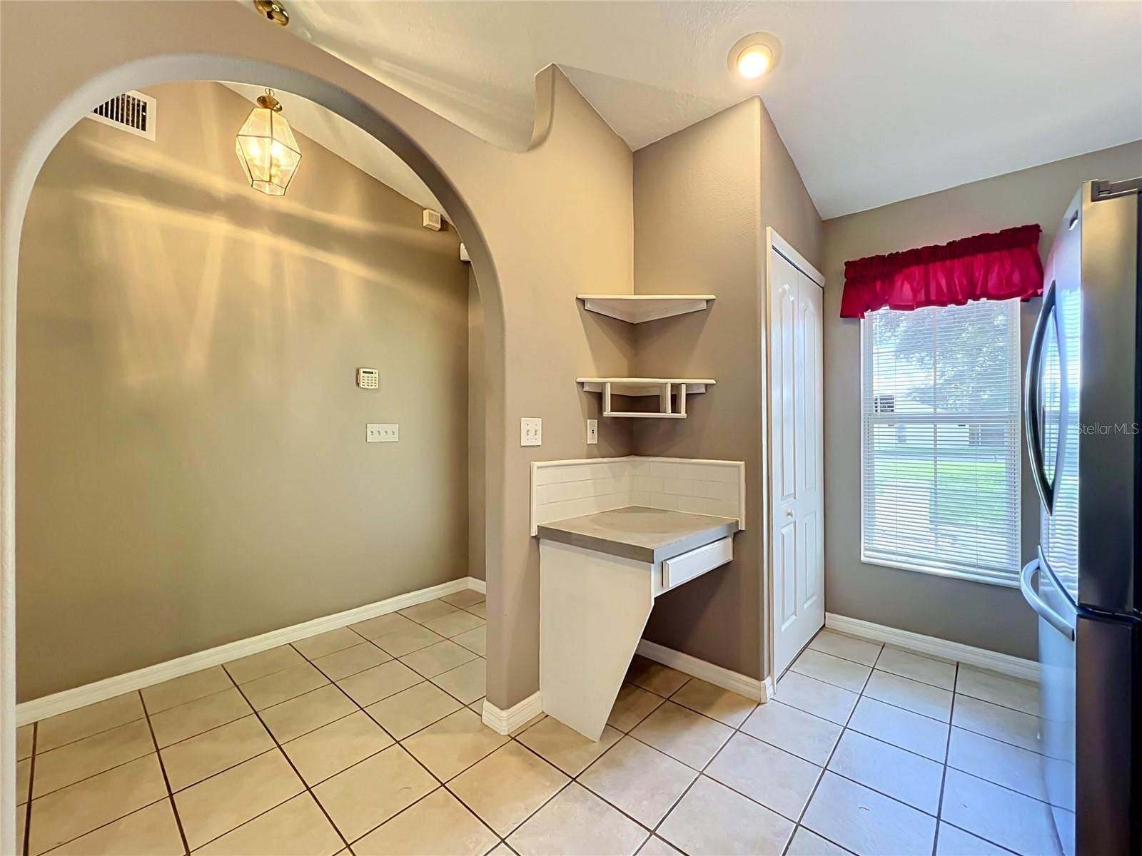 8805 COURTYARD LANE, Groveland, FL 34736 8805 COURTYARD LANE, Groveland, FL 34736