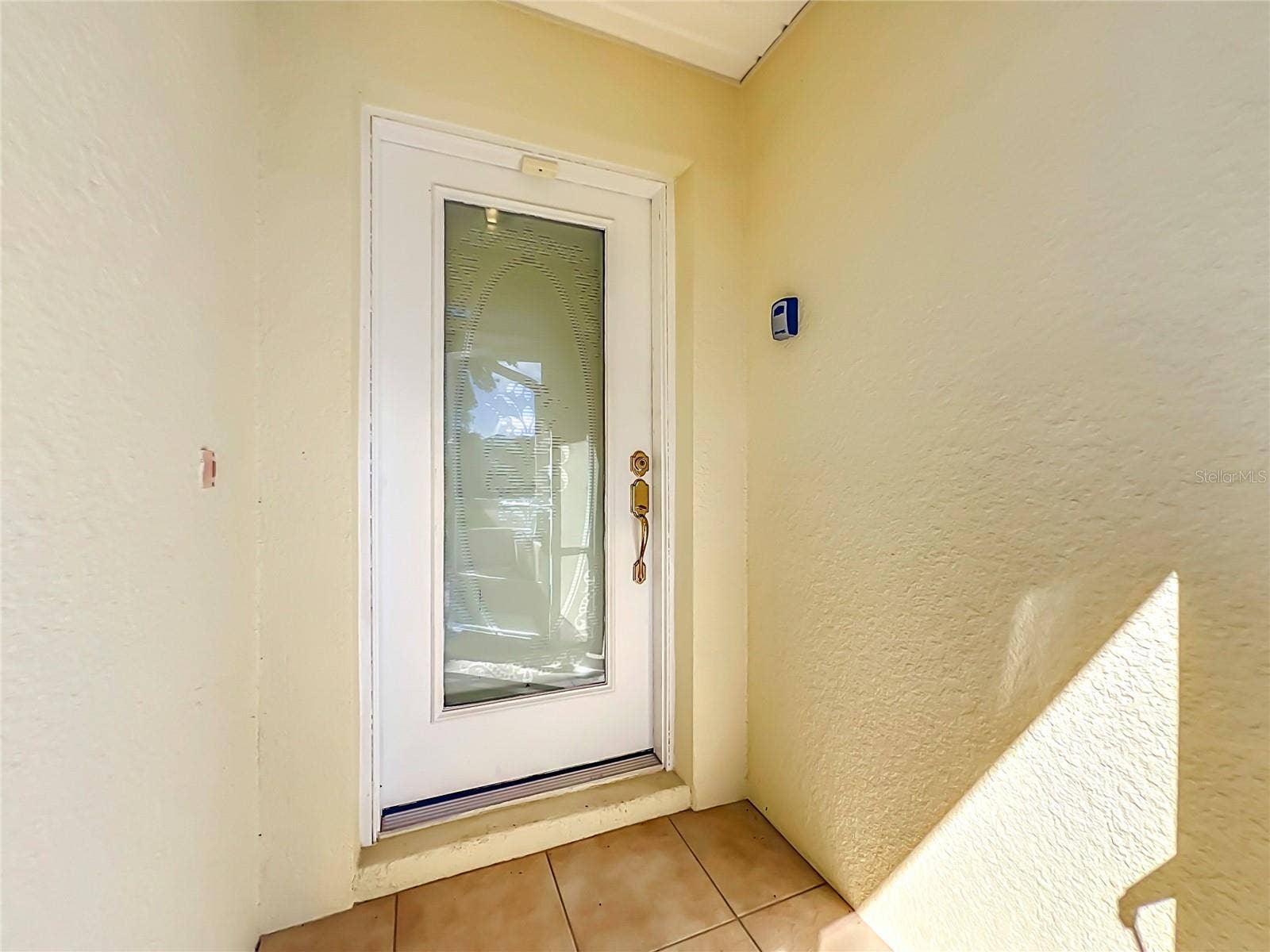 8805 COURTYARD LANE, Groveland, FL 34736 8805 COURTYARD LANE, Groveland, FL 34736
