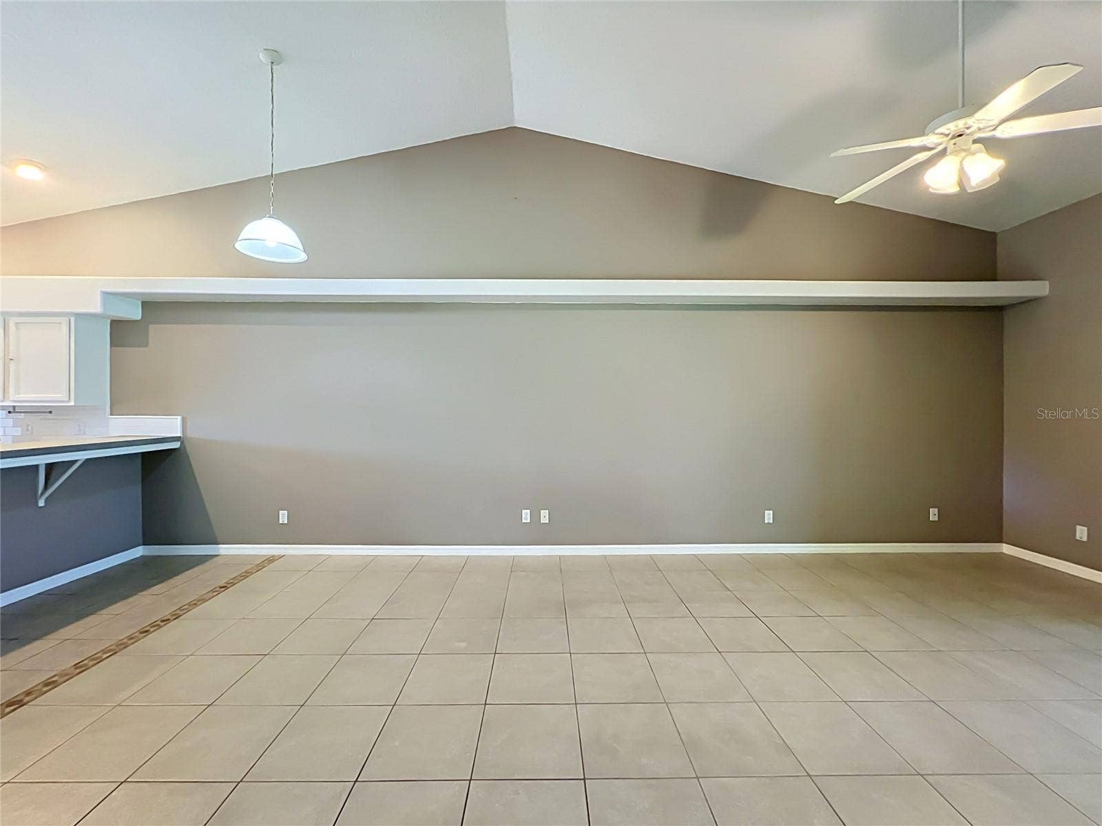 8805 COURTYARD LANE, Groveland, FL 34736 8805 COURTYARD LANE, Groveland, FL 34736