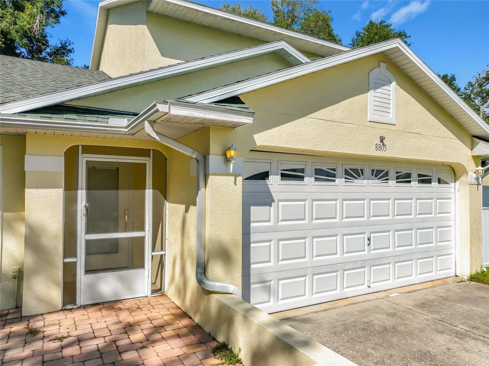 8805 COURTYARD LANE, Groveland, FL 34736 8805 COURTYARD LANE, Groveland, FL 34736