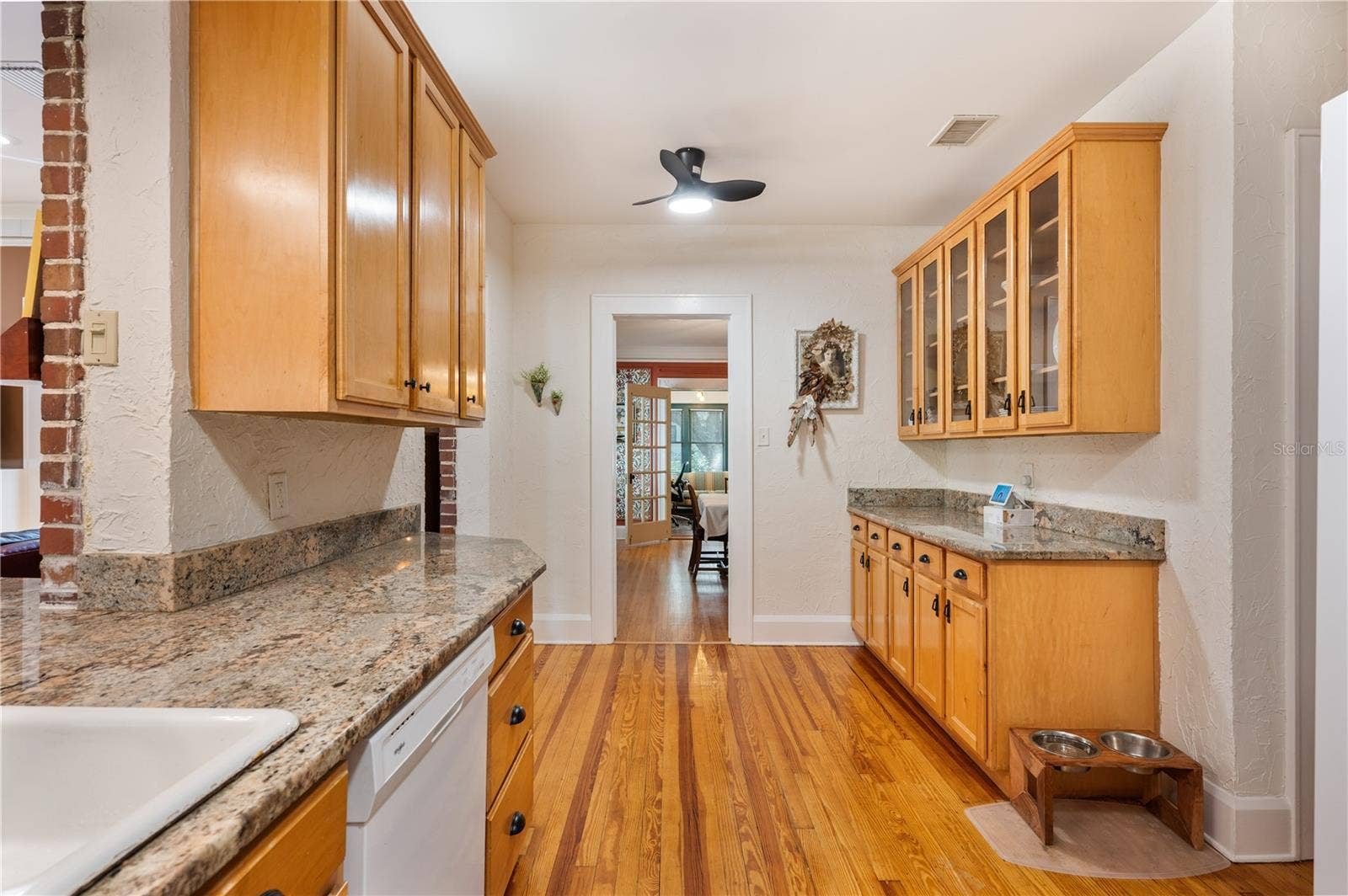 1807 PAWNEE TRAIL, Lakeland, FL 33803 Kitchen