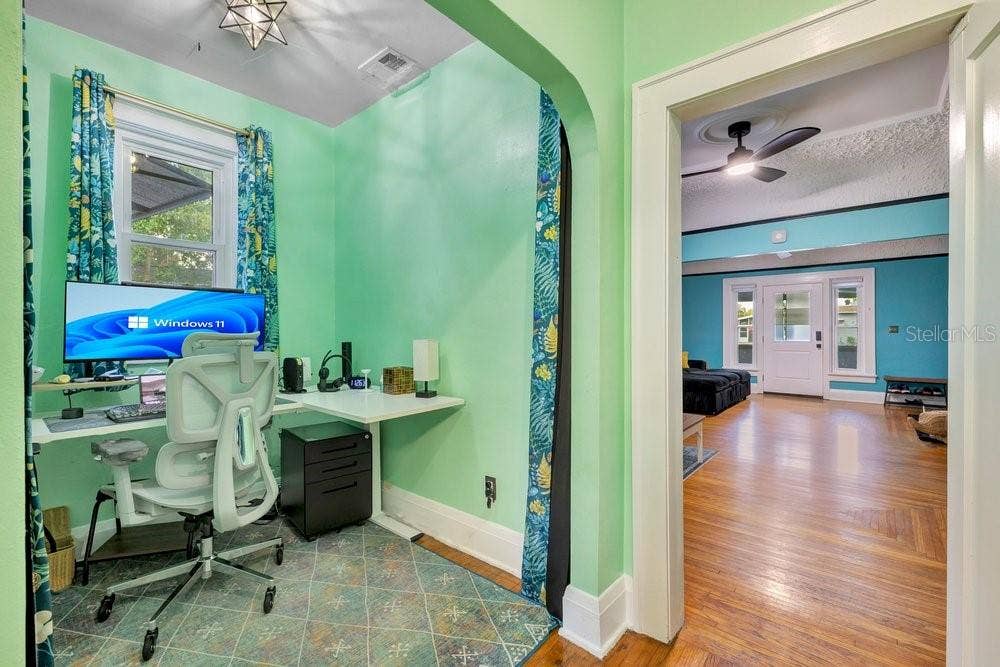 1633 E ELM ROAD, Lakeland, FL 33801