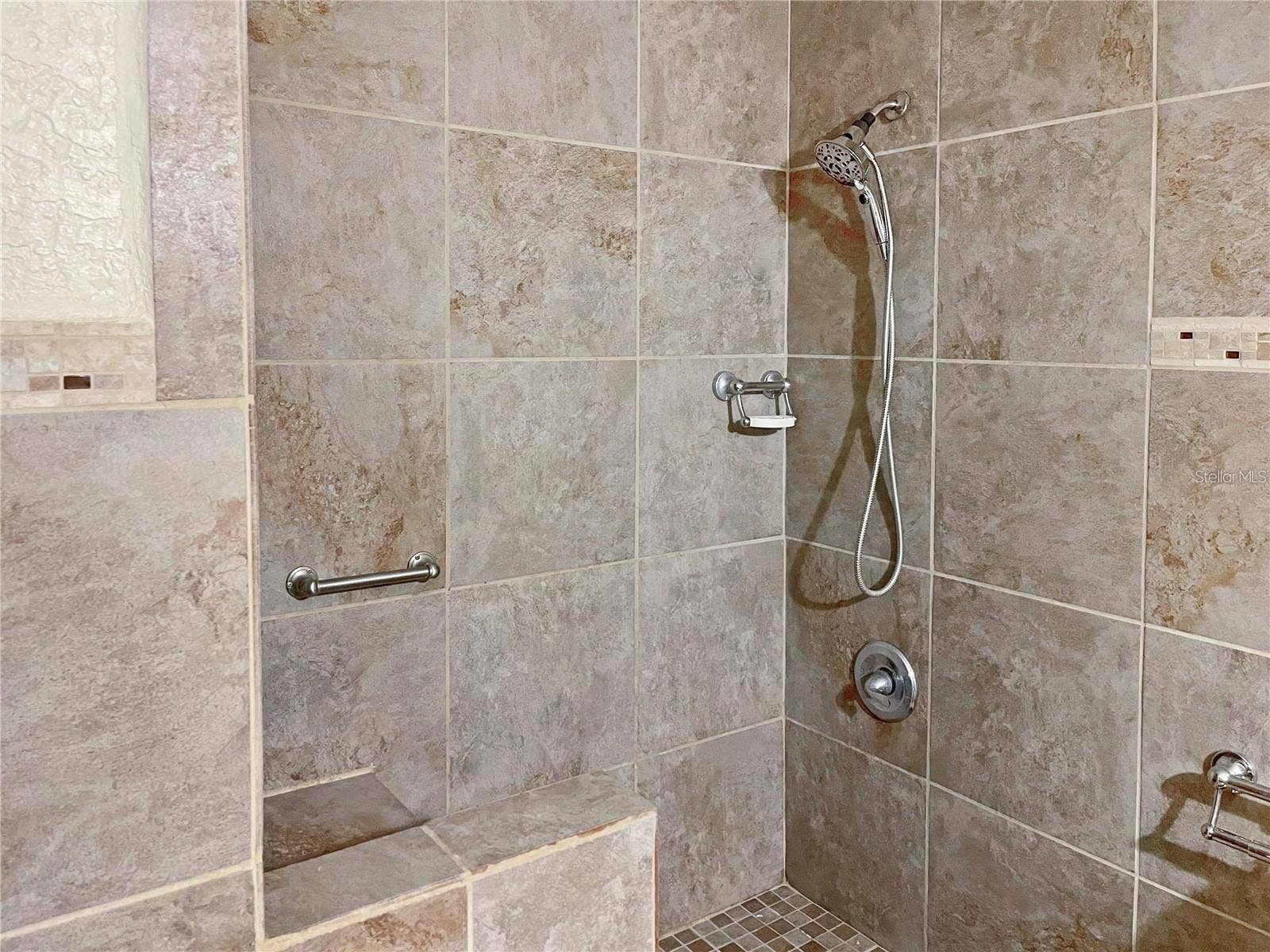 321 E GUNTER STREET, Haines City, FL 33844 321 E GUNTER STREET, Haines City, FL 33844