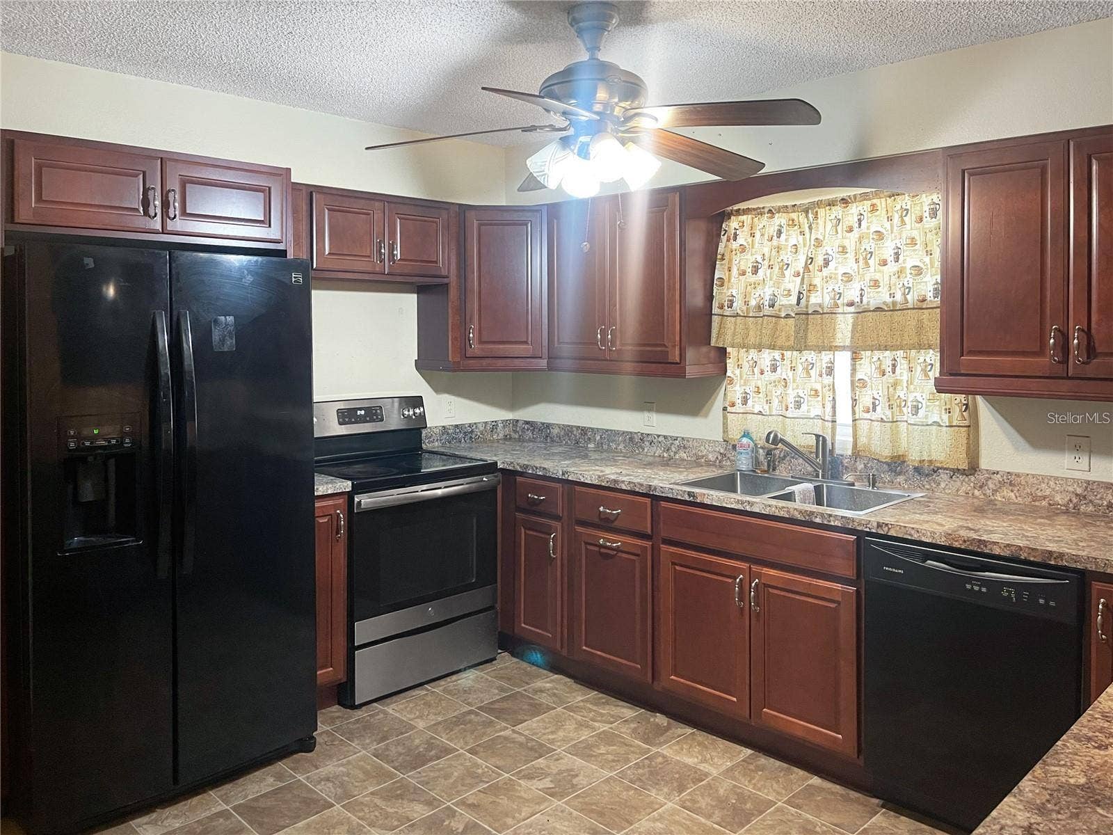 321 E GUNTER STREET, Haines City, FL 33844 321 E GUNTER STREET, Haines City, FL 33844