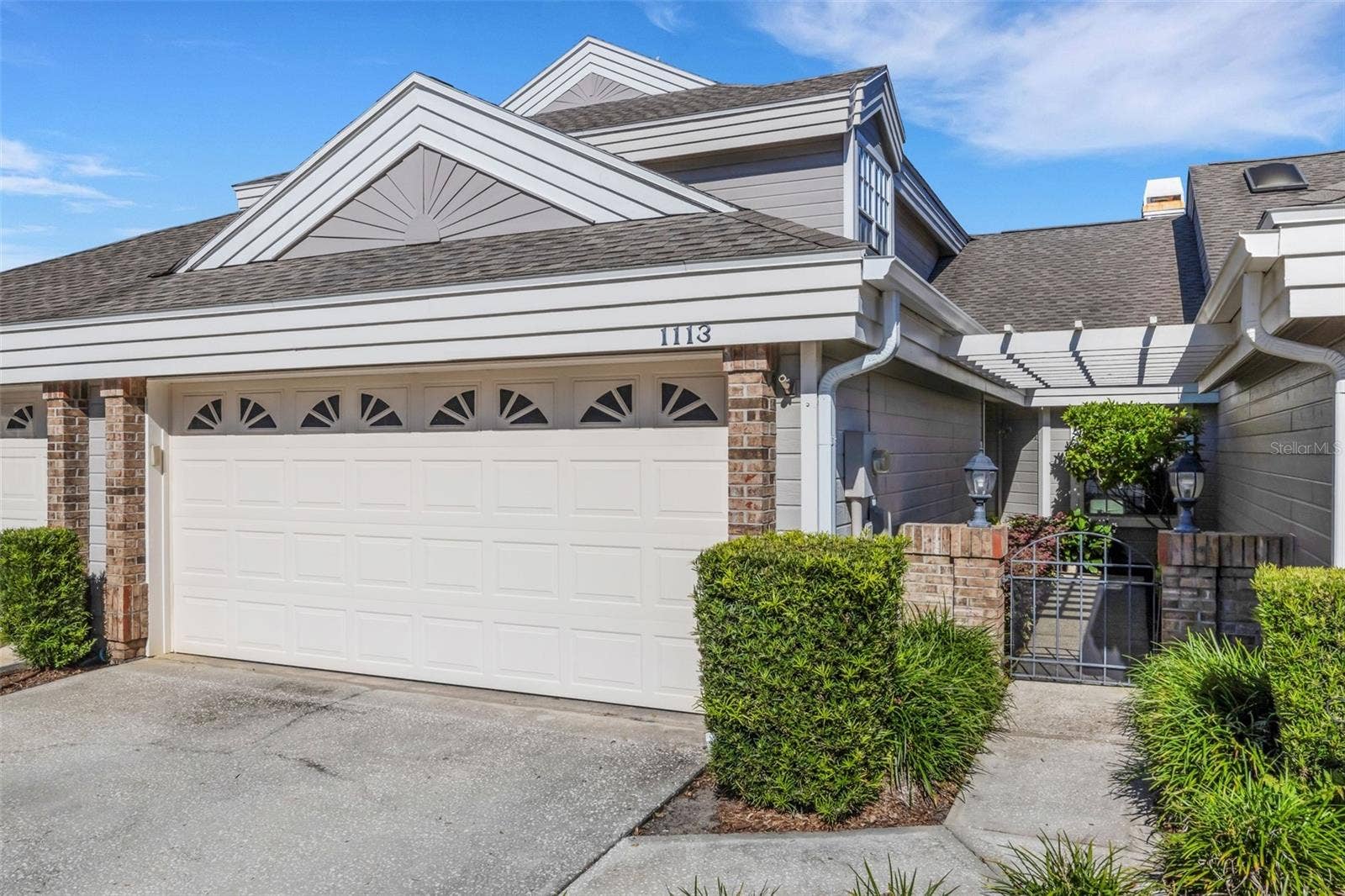 1113 WATERFALL LANE, Lakeland, FL 33803 Welcome to 1113 Waterfall Lane . . .