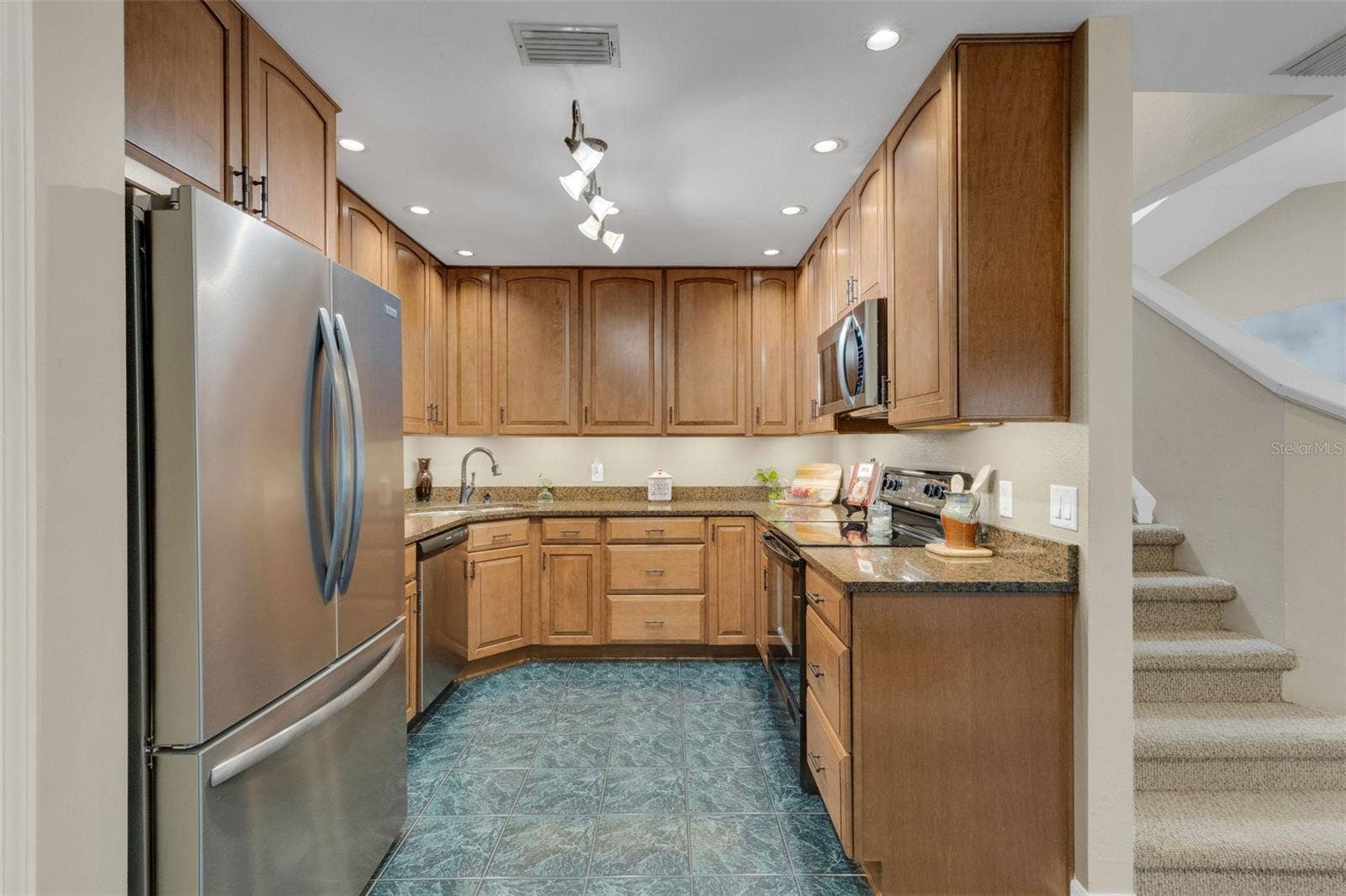 1113 WATERFALL LANE, Lakeland, FL 33803 and plenty of storage space.