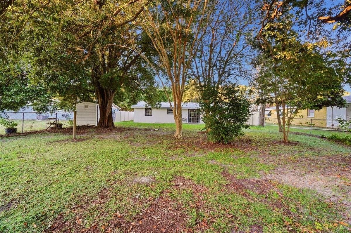 812 WINDSOR STREET, Lakeland, FL 33803 812 WINDSOR STREET, Lakeland, FL 33803
