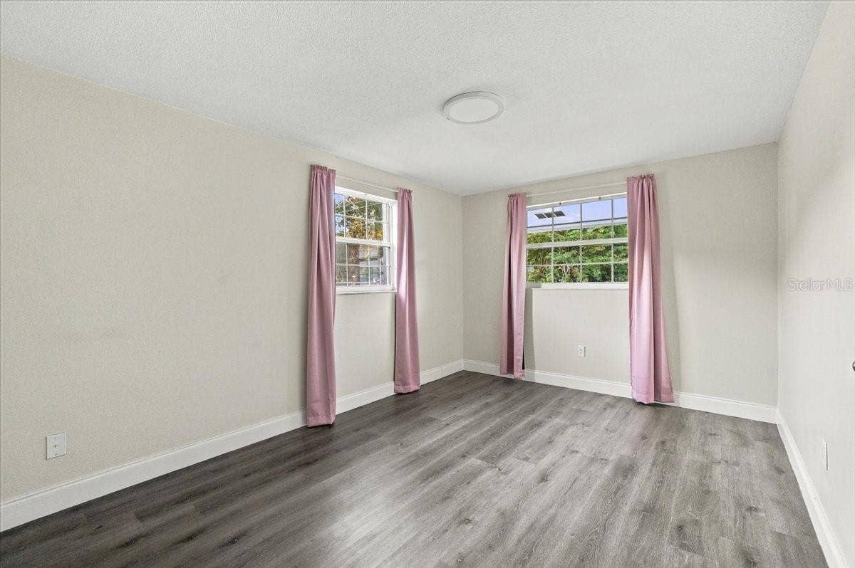 812 WINDSOR STREET, Lakeland, FL 33803 812 WINDSOR STREET, Lakeland, FL 33803