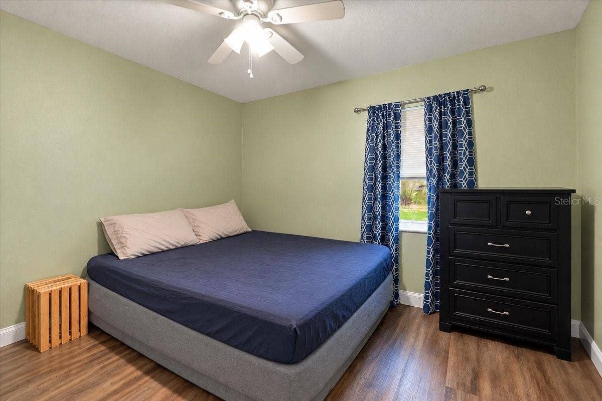 2827 DELROSE DRIVE N, Lakeland, FL 33805 2827 DELROSE DRIVE N, Lakeland, FL 33805