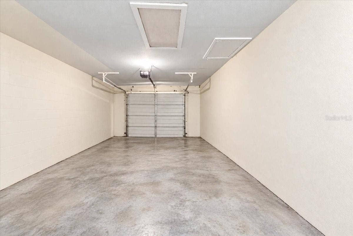 2827 DELROSE DRIVE N, Lakeland, FL 33805 2827 DELROSE DRIVE N, Lakeland, FL 33805