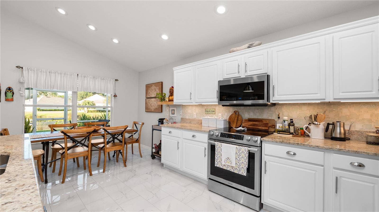 6715 LAKE CLARK DRIVE, Lakeland, FL 33813 6715 LAKE CLARK DRIVE, Lakeland, FL 33813