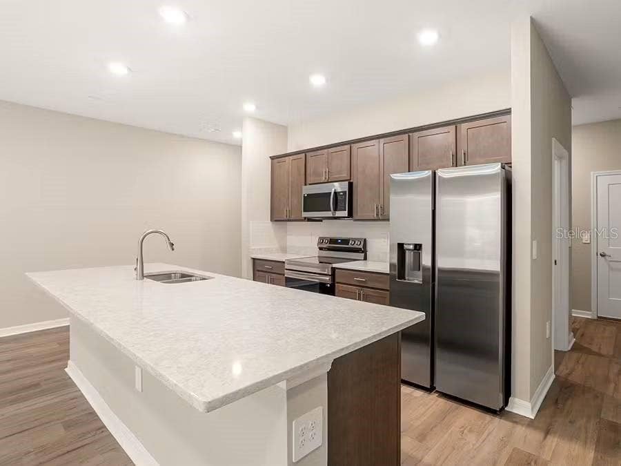 48 SUNSET HAVEN LOOP, St Cloud, FL 34771 48 SUNSET HAVEN LOOP, St Cloud, FL 34771
