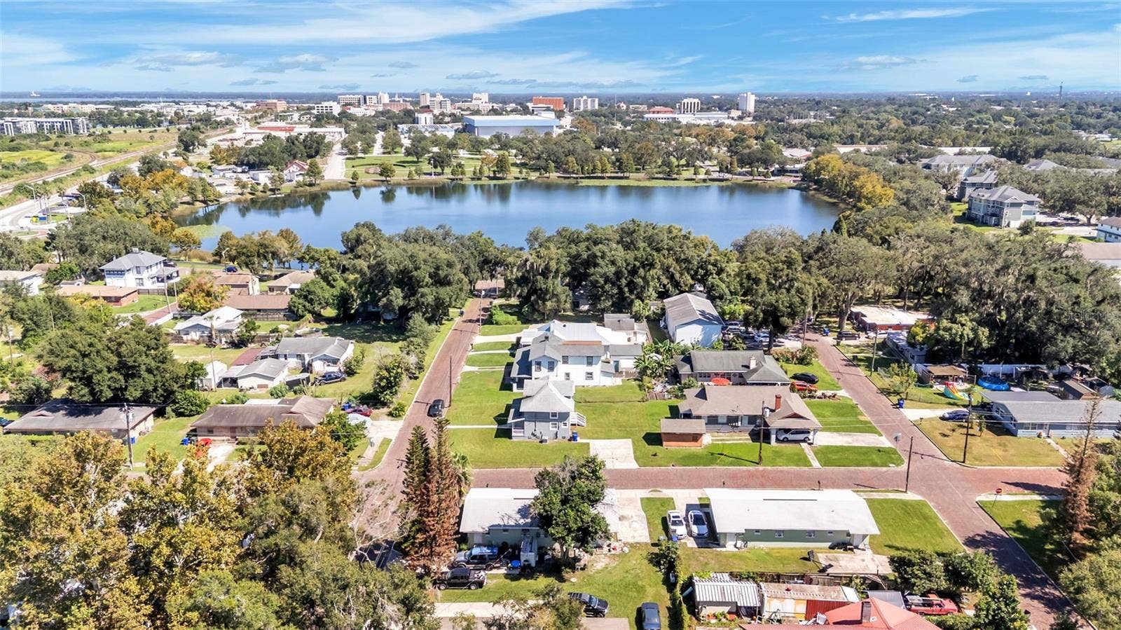 1044 W LIME STREET, Lakeland, FL 33815 1044 W LIME STREET, Lakeland, FL 33815
