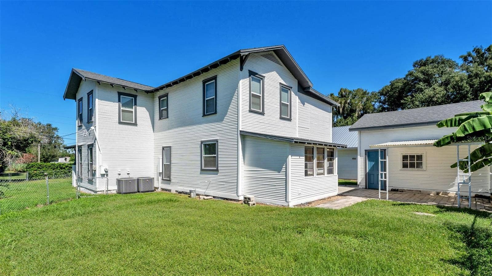 1044 W LIME STREET, Lakeland, FL 33815 1044 W LIME STREET, Lakeland, FL 33815