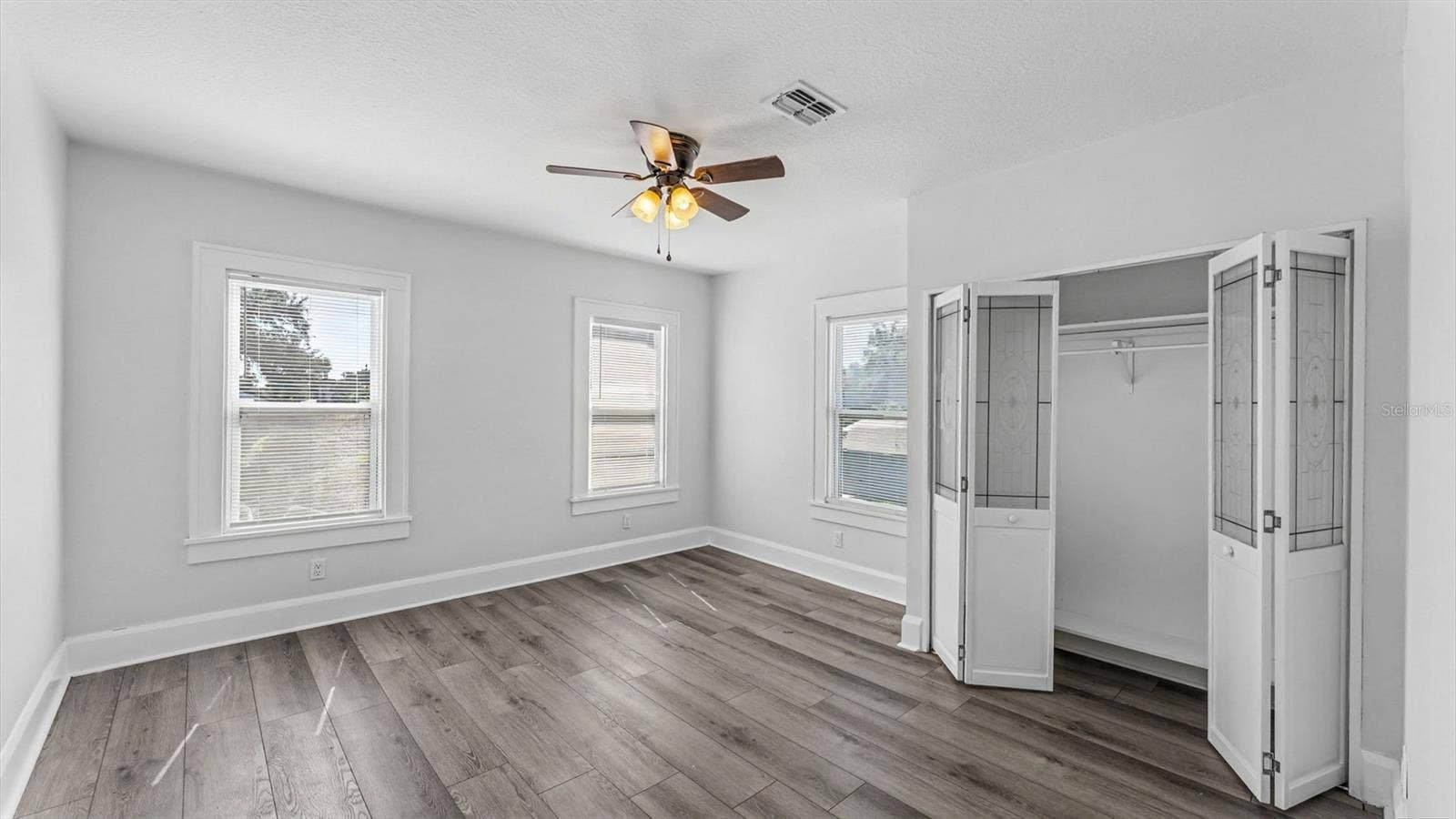 1044 W LIME STREET, Lakeland, FL 33815 1044 W LIME STREET, Lakeland, FL 33815