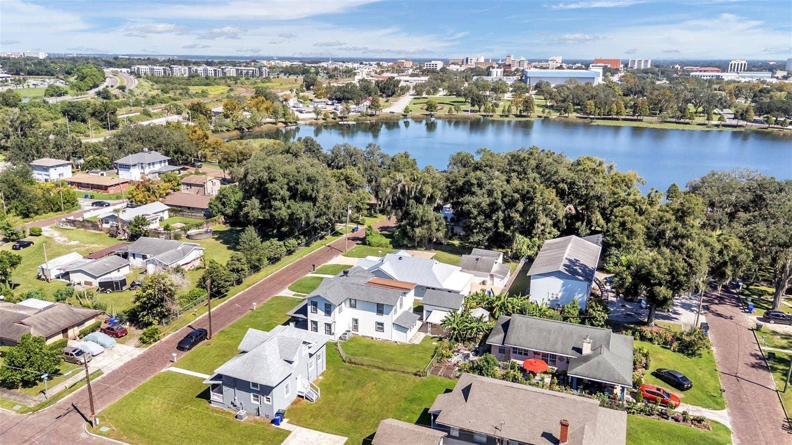 1044 W LIME STREET, Lakeland, FL 33815 1044 W LIME STREET, Lakeland, FL 33815