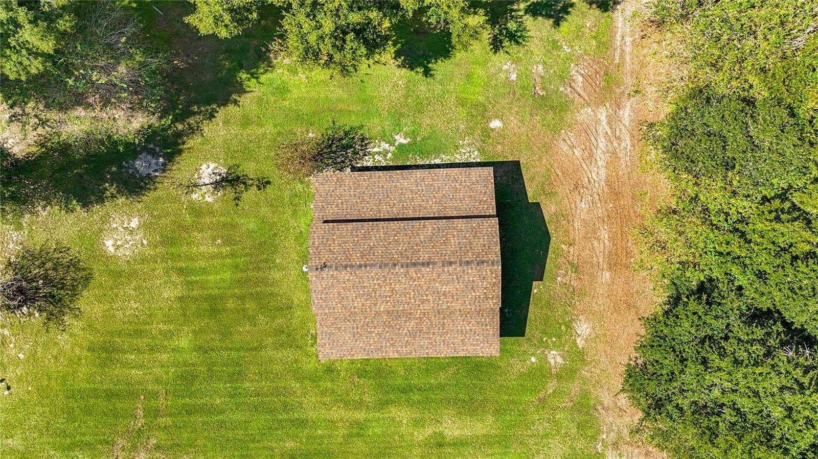 Barn has brand new roof too