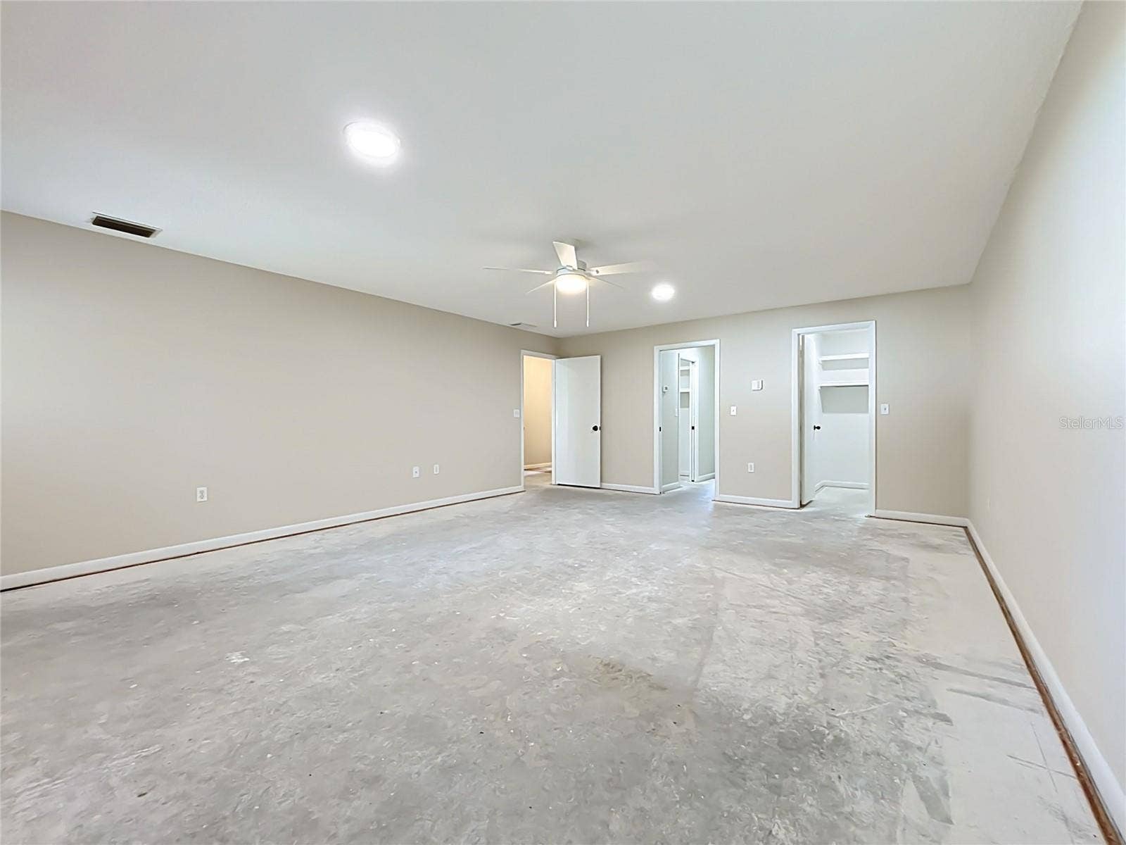 Oversized Primary Bedroom