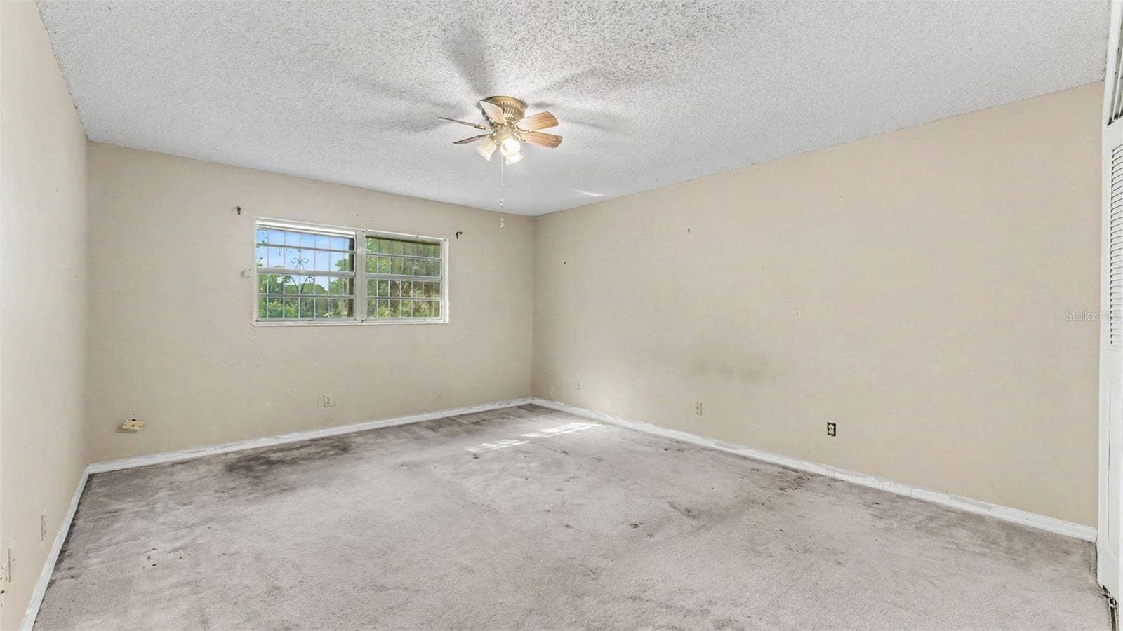 3108 ELDERWOOD PLACE, Seffner, FL 33584 3108 ELDERWOOD PLACE, Seffner, FL 33584