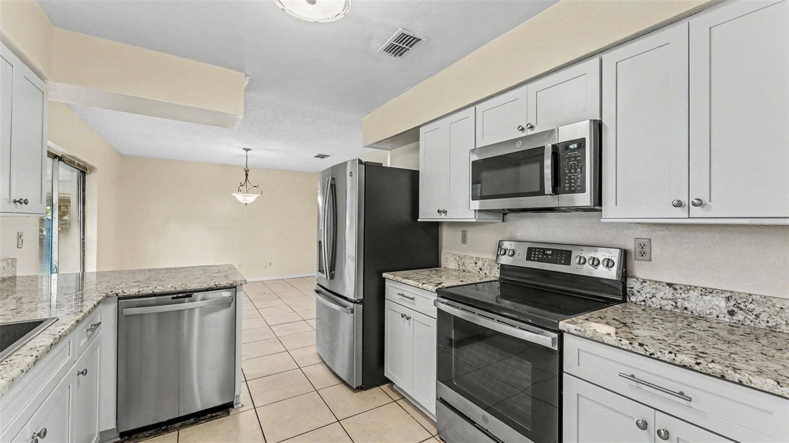 3108 ELDERWOOD PLACE, Seffner, FL 33584 3108 ELDERWOOD PLACE, Seffner, FL 33584