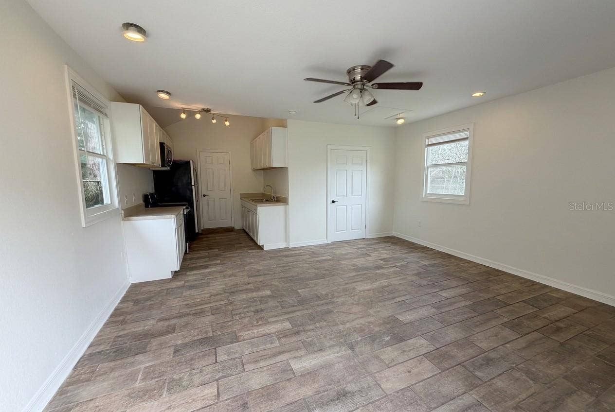337 AVENUE E SE, #B, Winter Haven, FL 33880