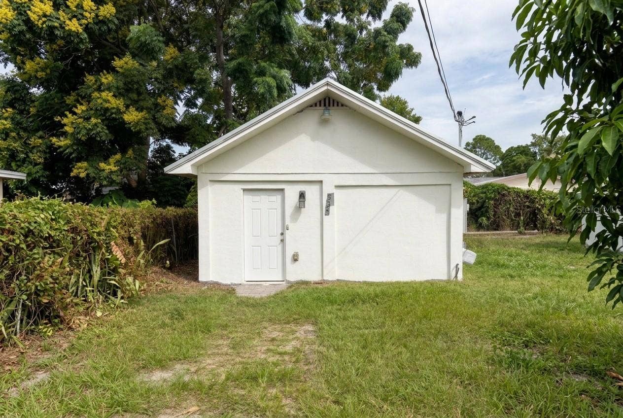 337 AVENUE E SE, #B, Winter Haven, FL 33880