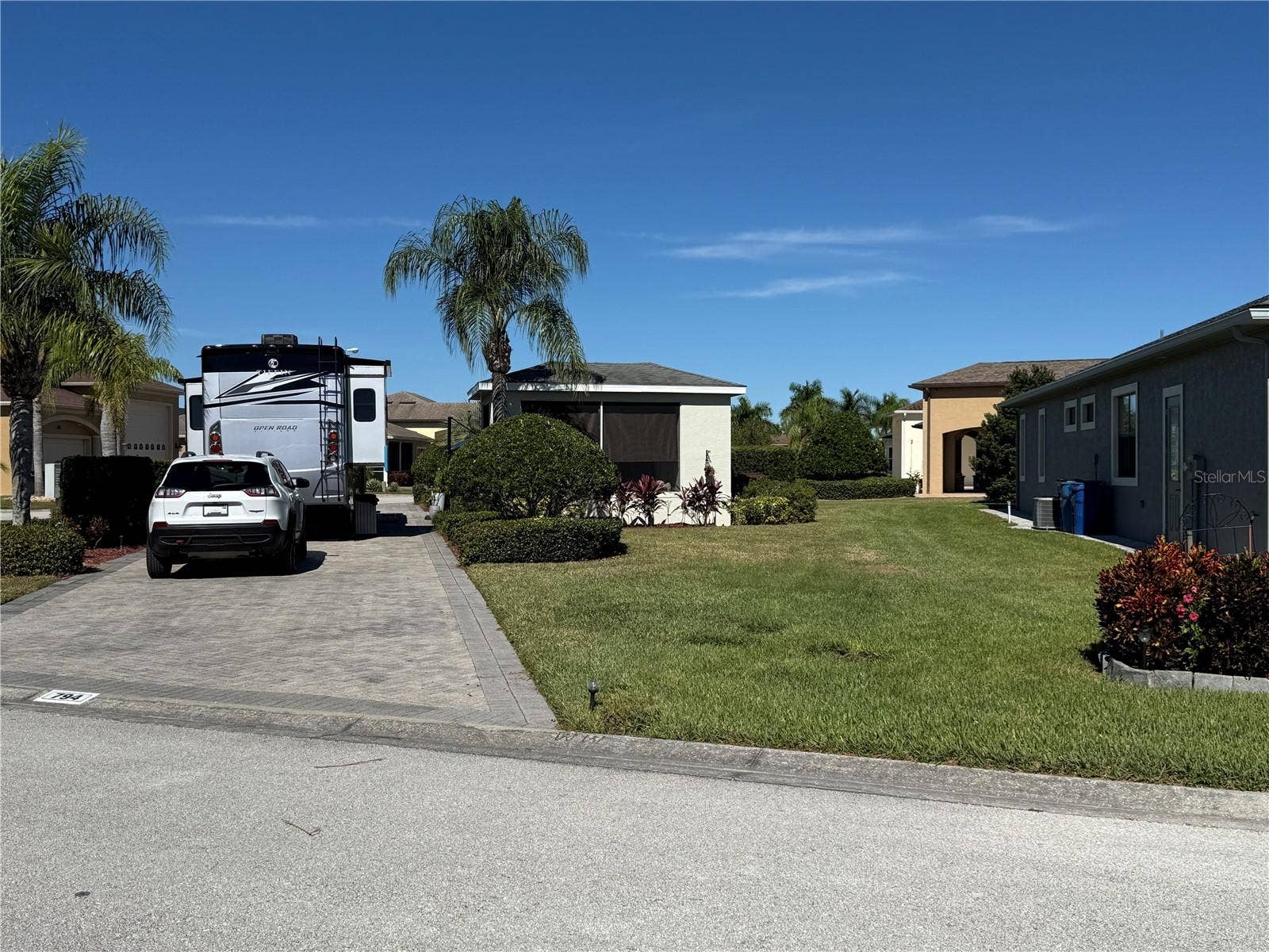 794 TEABERRY TRAIL, Polk City, FL 33868 794 TEABERRY TRAIL, Polk City, FL 33868