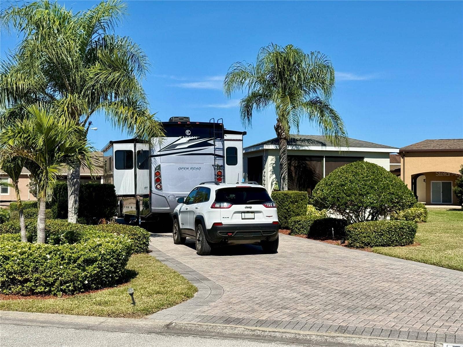 794 TEABERRY TRAIL, Polk City, FL 33868 794 TEABERRY TRAIL, Polk City, FL 33868