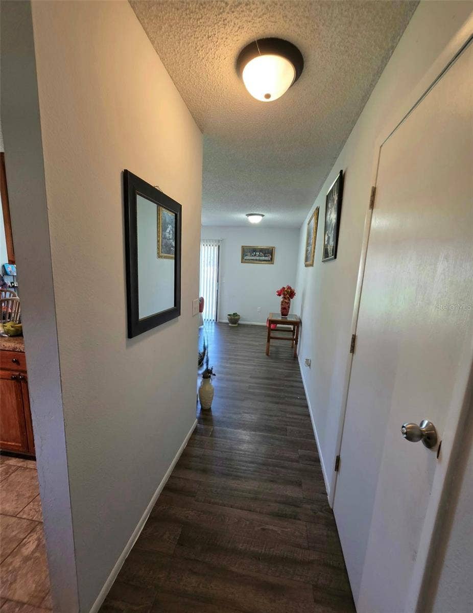 319 OAK TRACK PASS, Ocala, FL 34472 Foyer