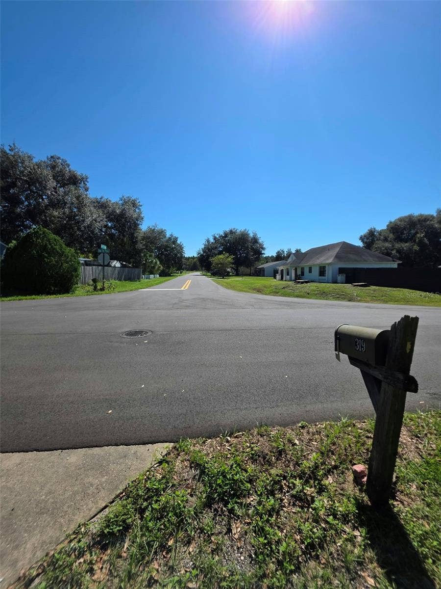 319 OAK TRACK PASS, Ocala, FL 34472 Street