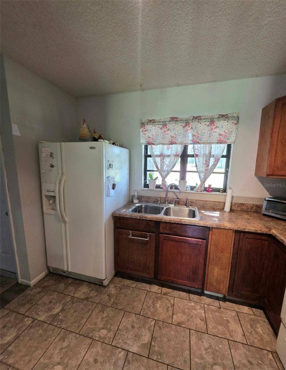 319 OAK TRACK PASS, Ocala, FL 34472 319 OAK TRACK PASS, Ocala, FL 34472